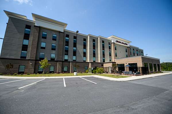 Exterior view - Hampton Inn & Suites Lenoir