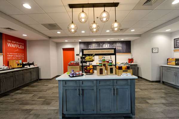 Amenities - Hampton Inn & Suites Lenoir