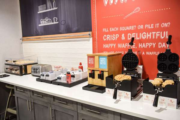 Amenities - Hampton Inn & Suites Lenoir