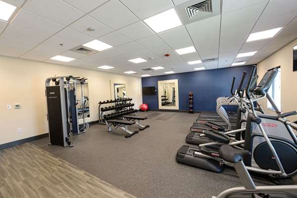 Fitness/ Exercise Room - Hampton Inn & Suites Lenoir