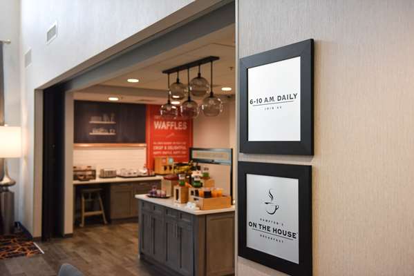 Amenities - Hampton Inn & Suites Lenoir