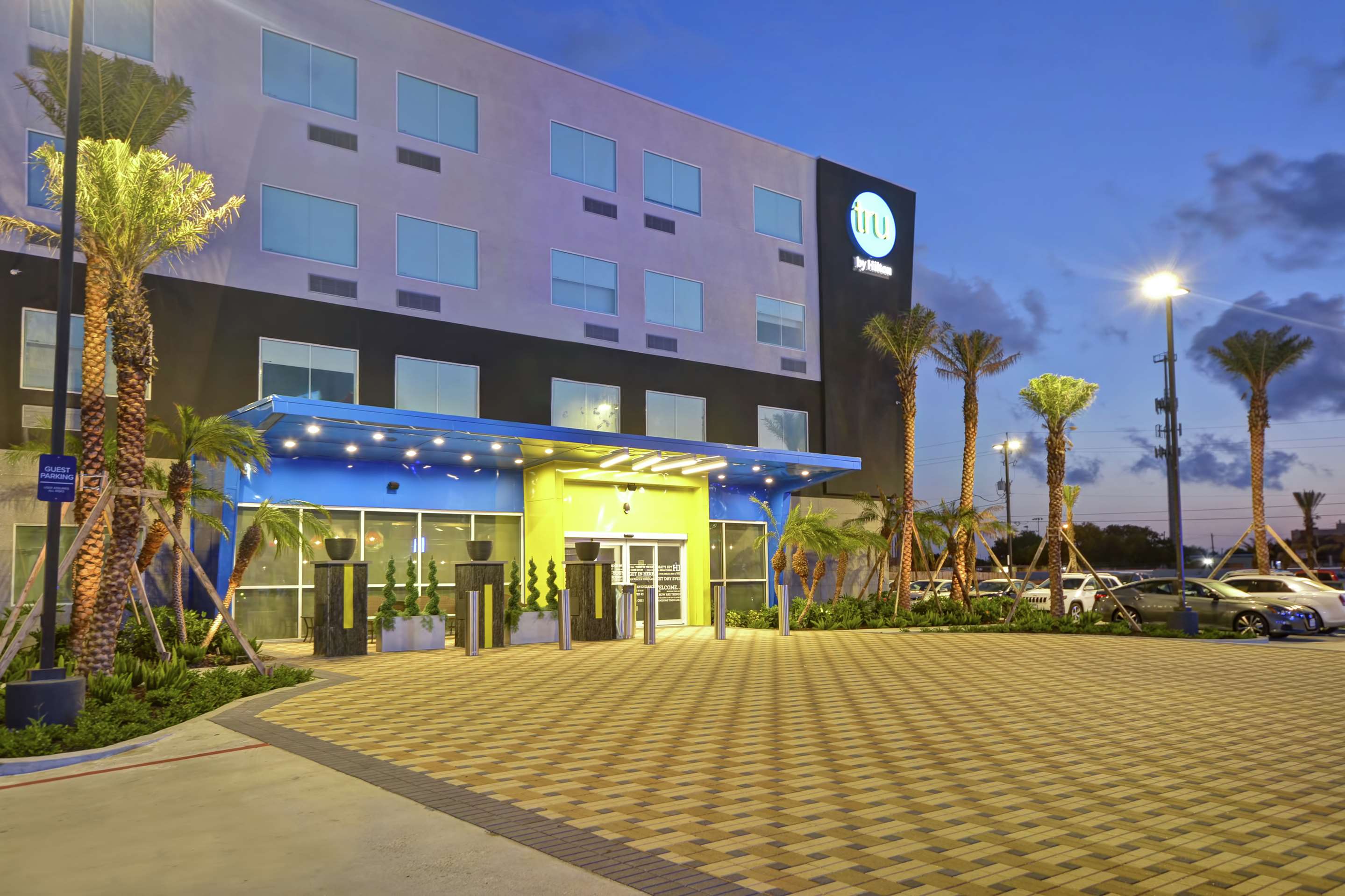 Exterior | Tru by Hilton Corpus Christi South Padre Island Dr