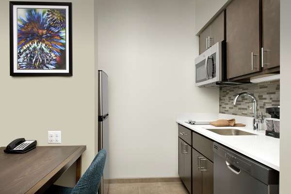  - Homewood Suites by Hilton Airport Denver