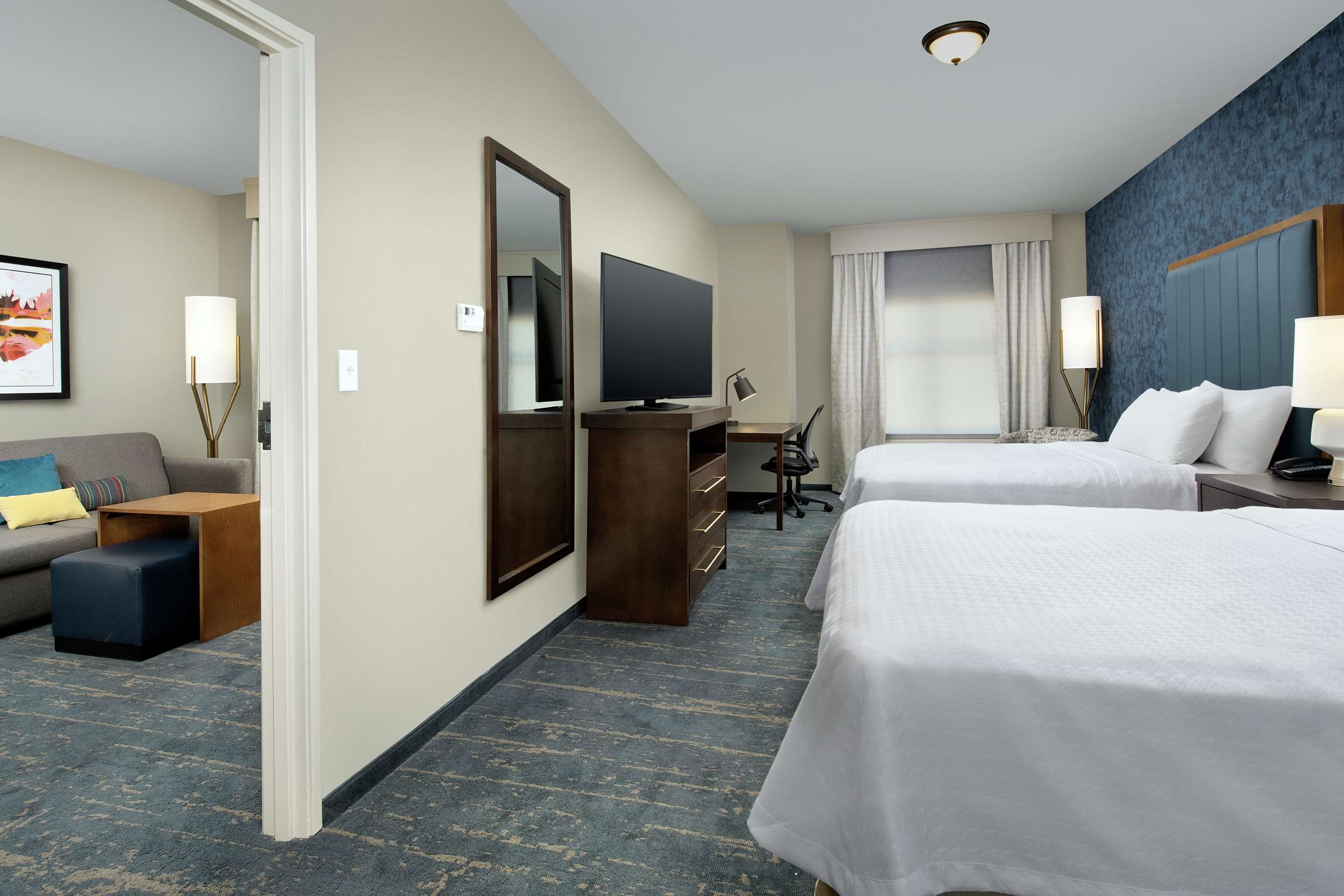 Guest room