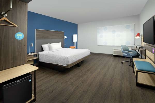  - Tru by Hilton Hotel Airport Denver