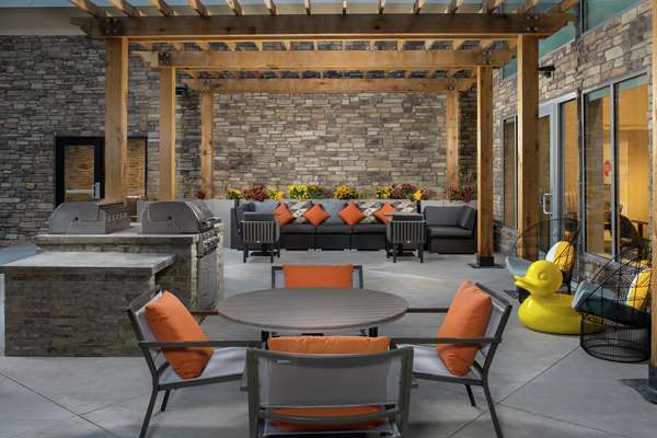 Exterior view - Tru by Hilton Hotel Airport Denver