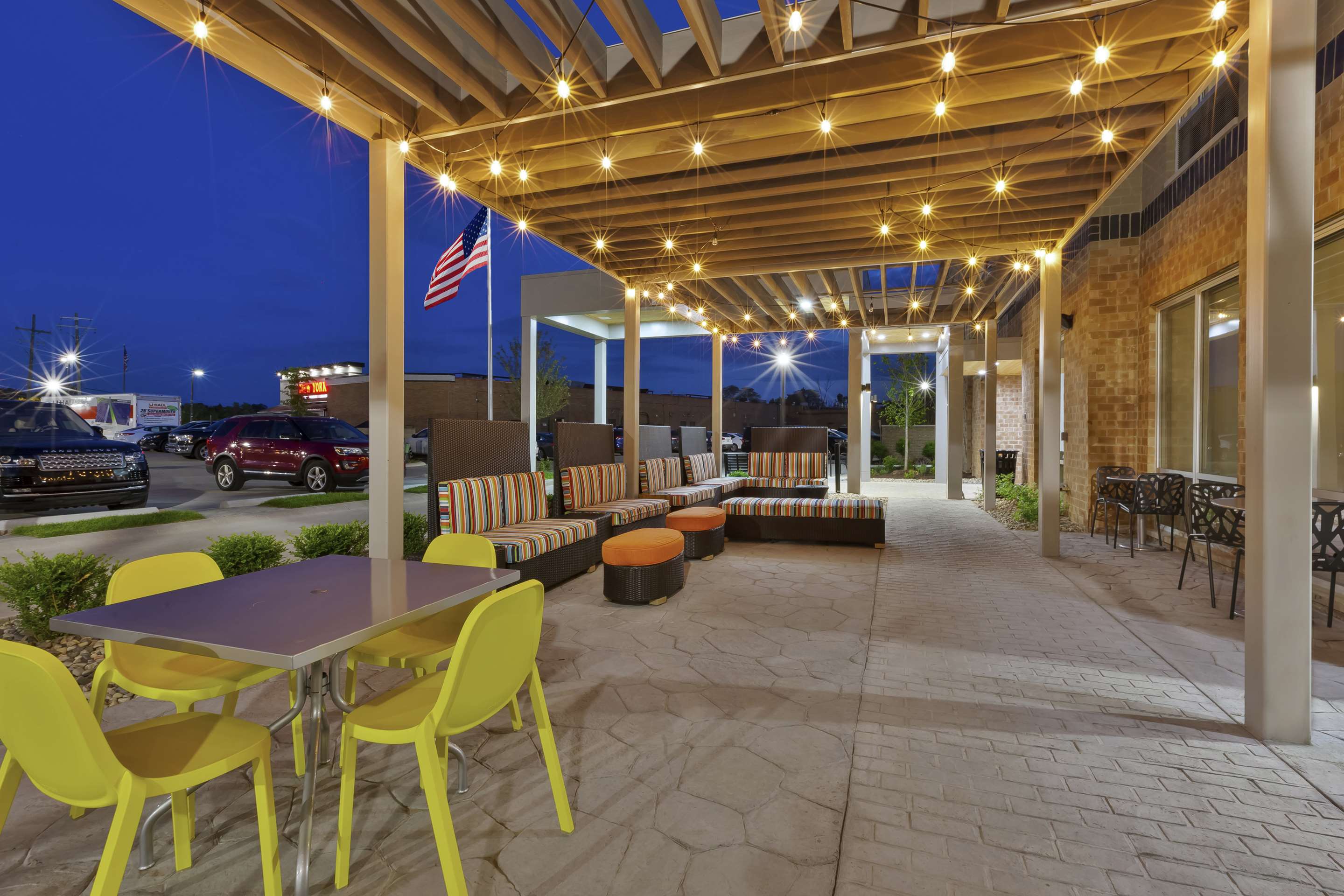 Exterior | Home2 Suites By Hilton West Bloomfield Detroit