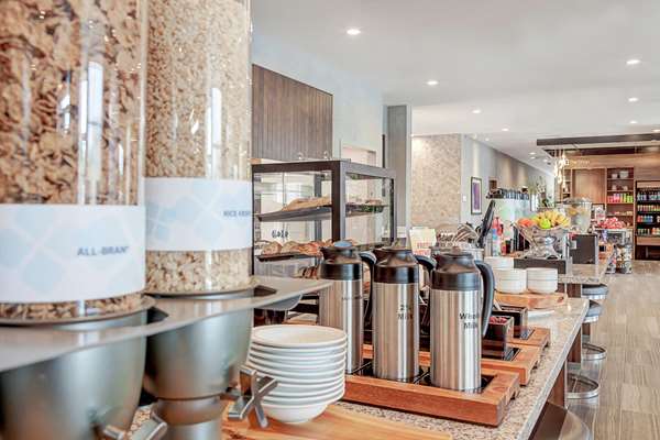 Amenities - Hilton Garden Inn Brampton