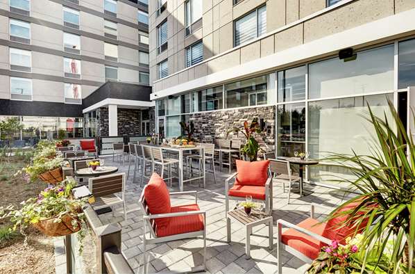 Exterior view - Hilton Garden Inn Brampton