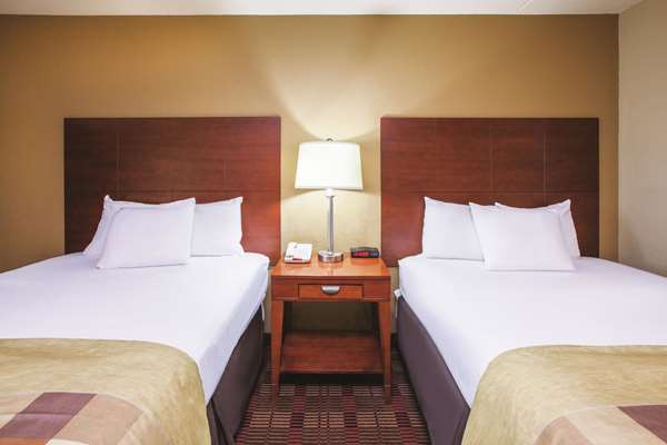  - Baymont Inn & Suites Canton