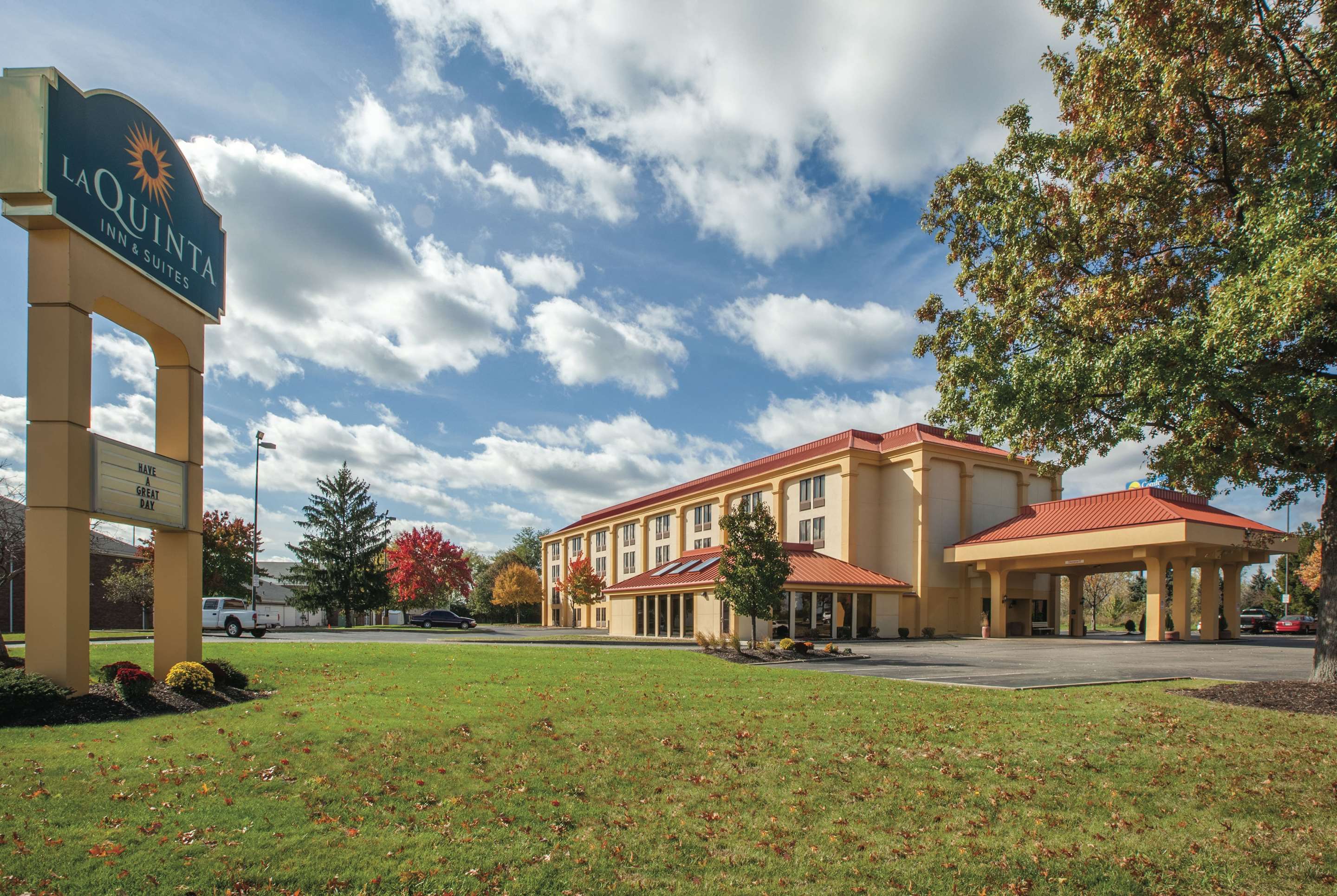Exterior | Baymont by Wyndham Canton