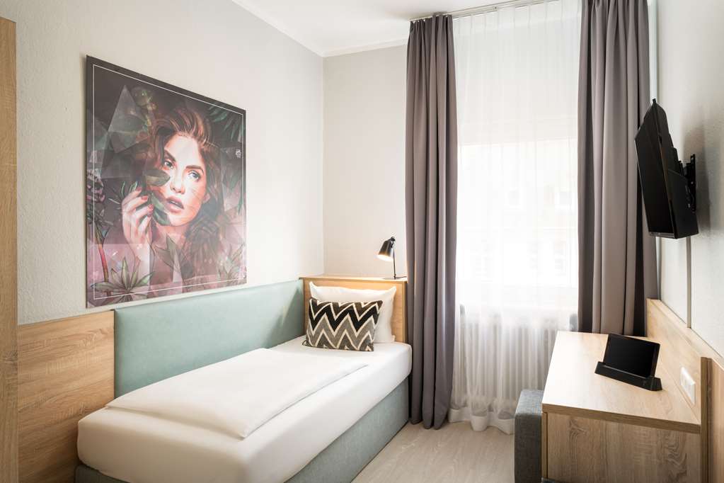 Arthotel ANA Eden-guestroom-Guest Room,On-Site.jpg