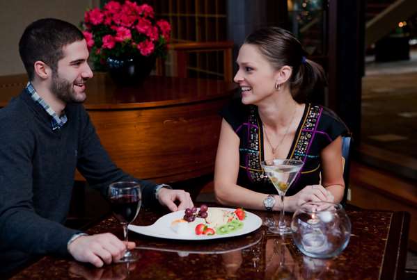 Bar - Harrison Hot Springs Resort