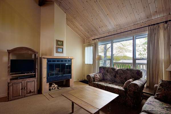  - Sir Sams Inn & Spa Eagle Lake