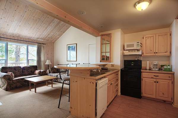  - Sir Sams Inn & Spa Eagle Lake