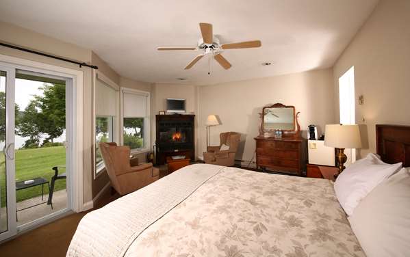  - Sir Sams Inn & Spa Eagle Lake