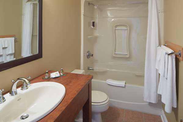  - Sir Sams Inn & Spa Eagle Lake