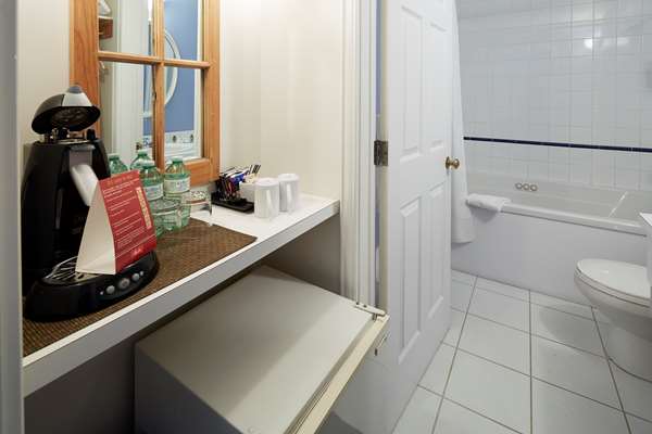  - Sir Sams Inn & Spa Eagle Lake