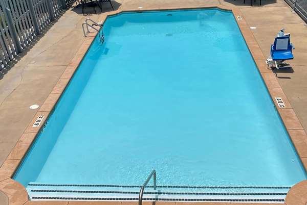 Pool - Travelodge Tuscaloosa - I-20 & I-59, Exit 73