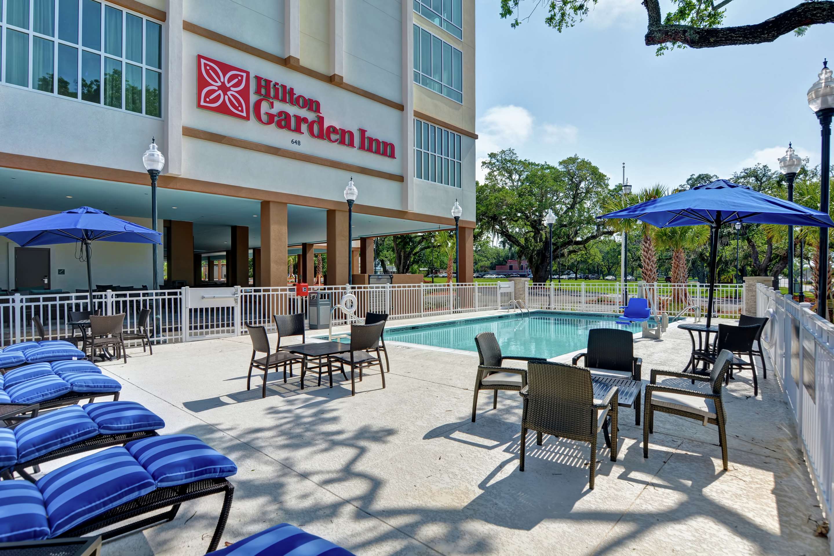 Pool | Hilton Garden Inn Biloxi