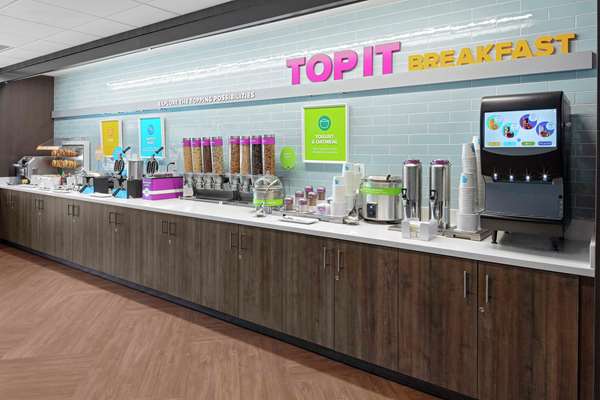 Amenities - Tru by Hilton Hotel Cleveland Clinic