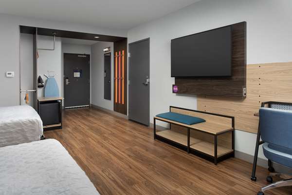  - Tru by Hilton Hotel Rapid City - I-90, Exit 59