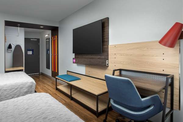  - Tru by Hilton Hotel Rapid City - I-90, Exit 59