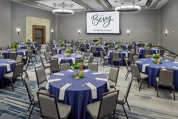  - Bevy Hotel Boerne - I-10, Exit 540