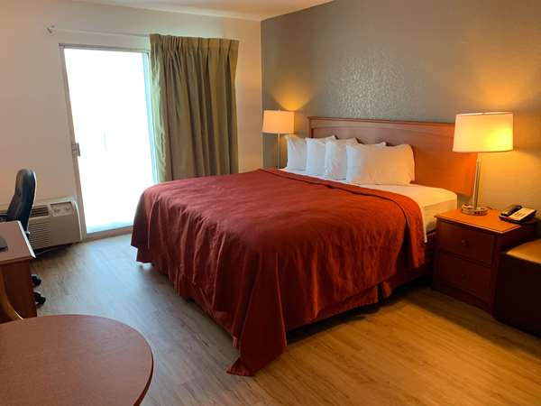  - Studio 6 Extended Stay Hotel Lincoln Airport - I-80, Exit 399