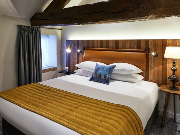 Guest Room,On-Site