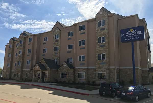 Exterior view - Microtel Inn & Suites by Wyndham College Station