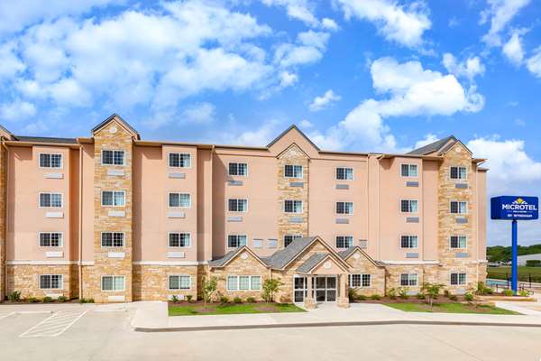 Exterior view - Microtel Inn & Suites by Wyndham College Station