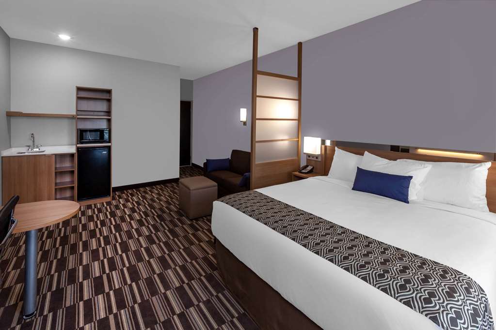 MICROTEL INN & SUITES BY WYNDH-guestroom-Guest Room,Suite,On-Site.jpg