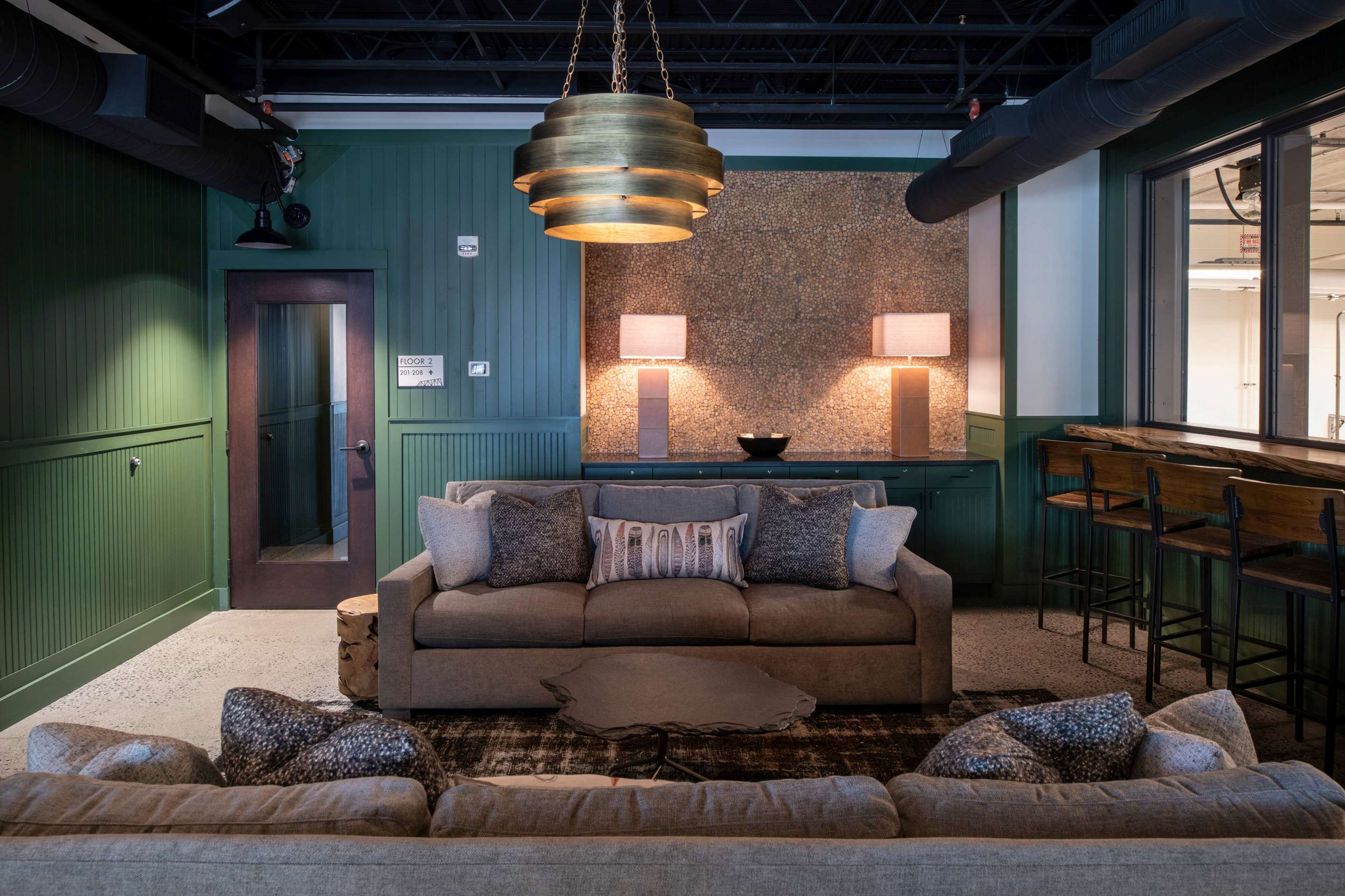Lobby | Cantilever Hotel, Trademark Collection by Wyndham