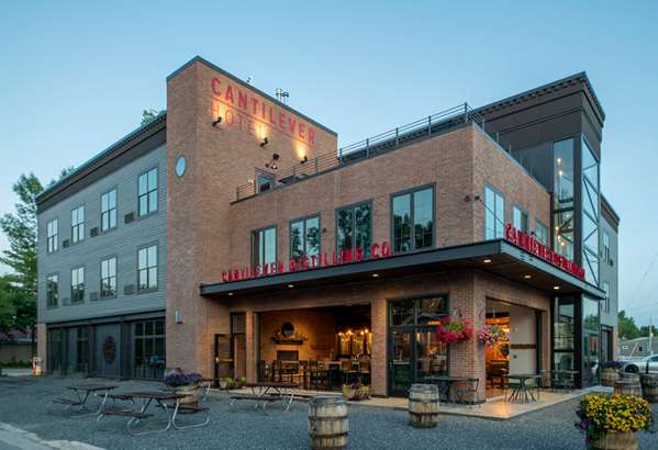 Exterior view - Cantilever Hotel Ranier