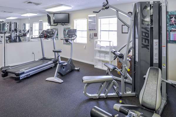 Fitness/ Exercise Room - Polynesian Isles Resort Kissimmee