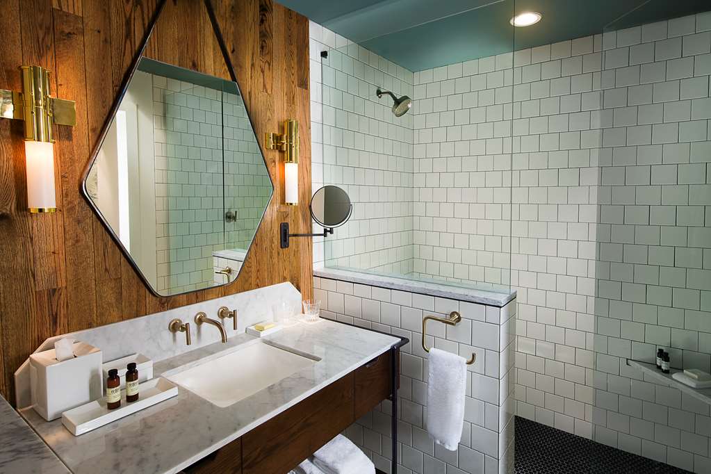 Guest photo