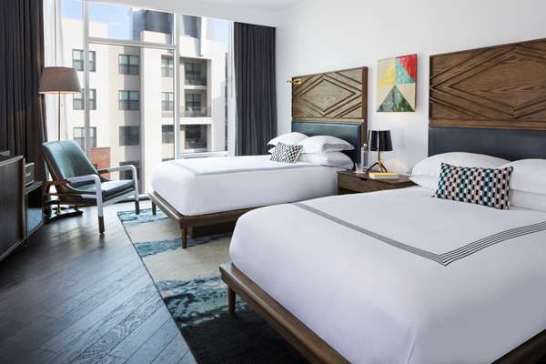  - Thompson Hotel Nashville - I-40 & I-65, Exit 209