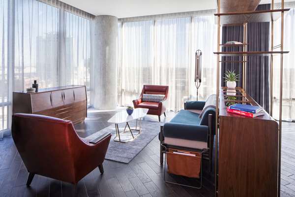 Suite - Thompson Hotel Nashville - I-40 & I-65, Exit 209