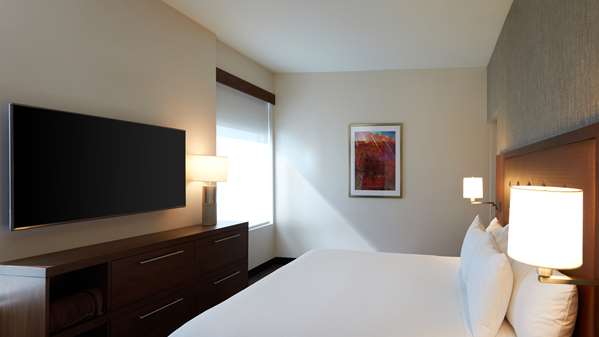 Suite - Hyatt Place Hotel Las Vegas at Silverton Village - I-15, Exit 33