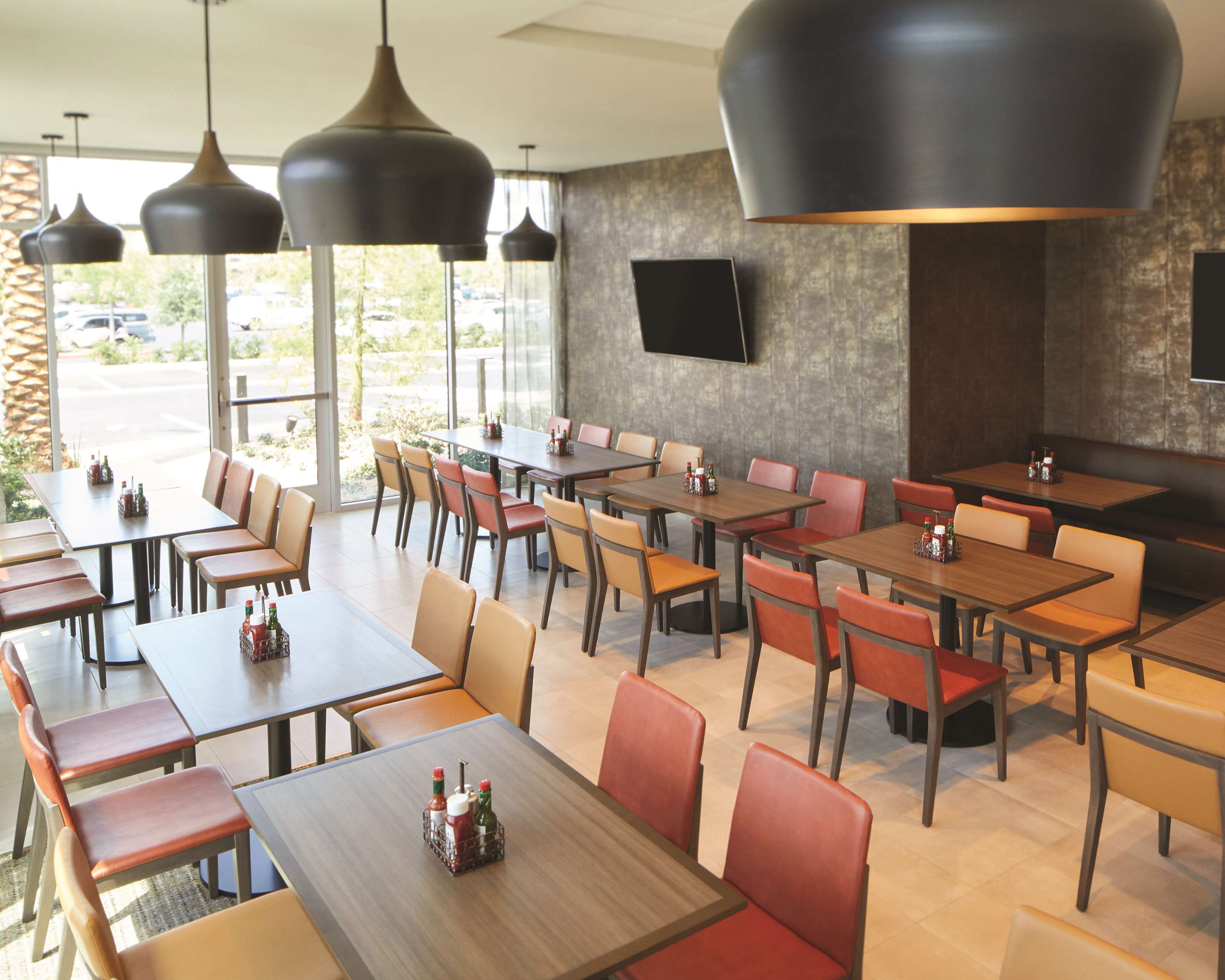 Lobby | Hyatt Place Las Vegas at Silverton Village