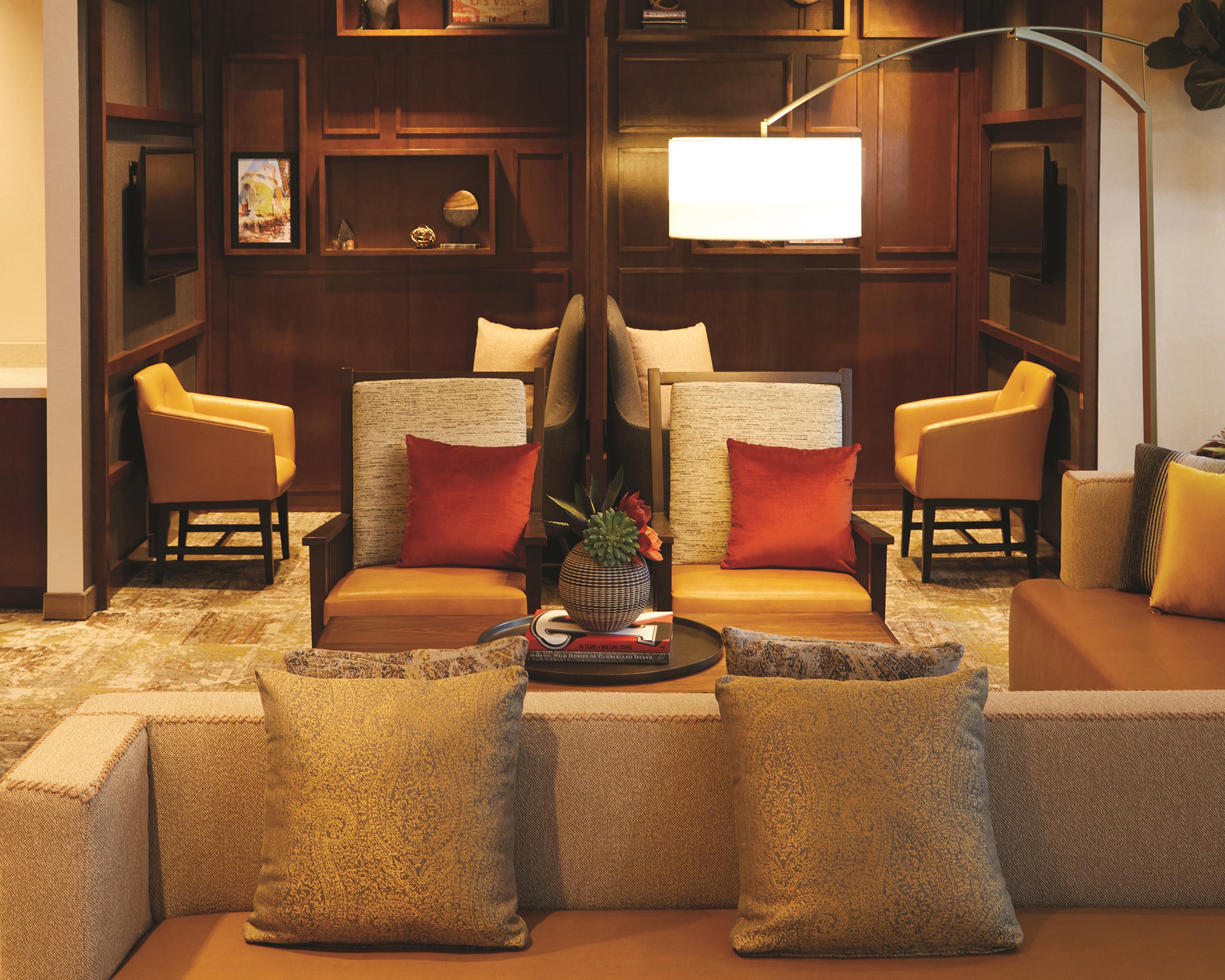 Lobby | Hyatt Place Las Vegas at Silverton Village