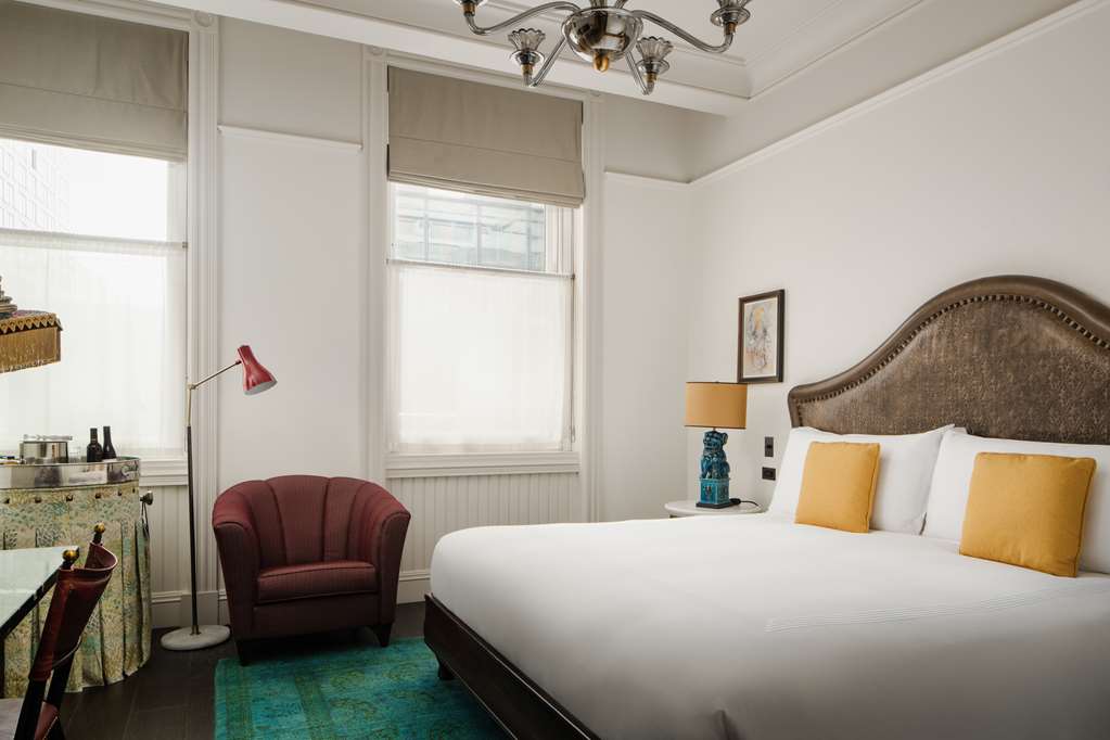Guest photo
