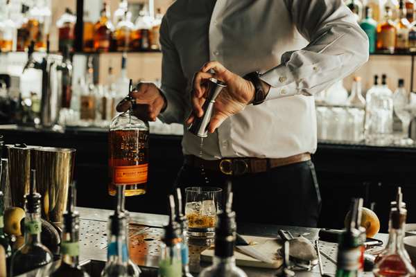 Bar - Thompson Hotel Seattle