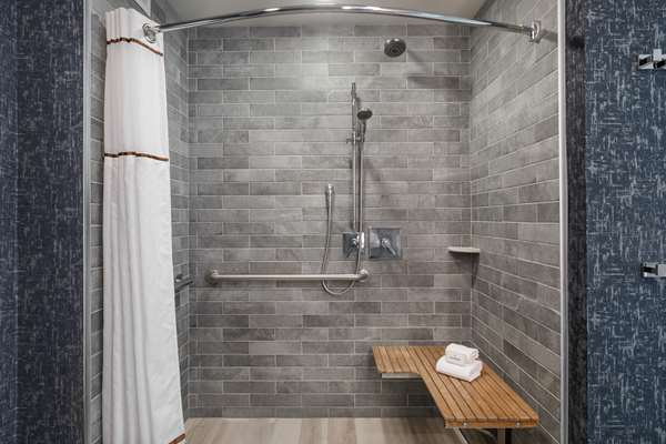  - Carte Hotel Downtown San Diego - I-5, Exits 16B & 17