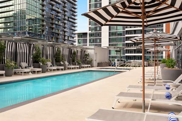 Pool - Carte Hotel Downtown San Diego - I-5, Exits 16B & 17