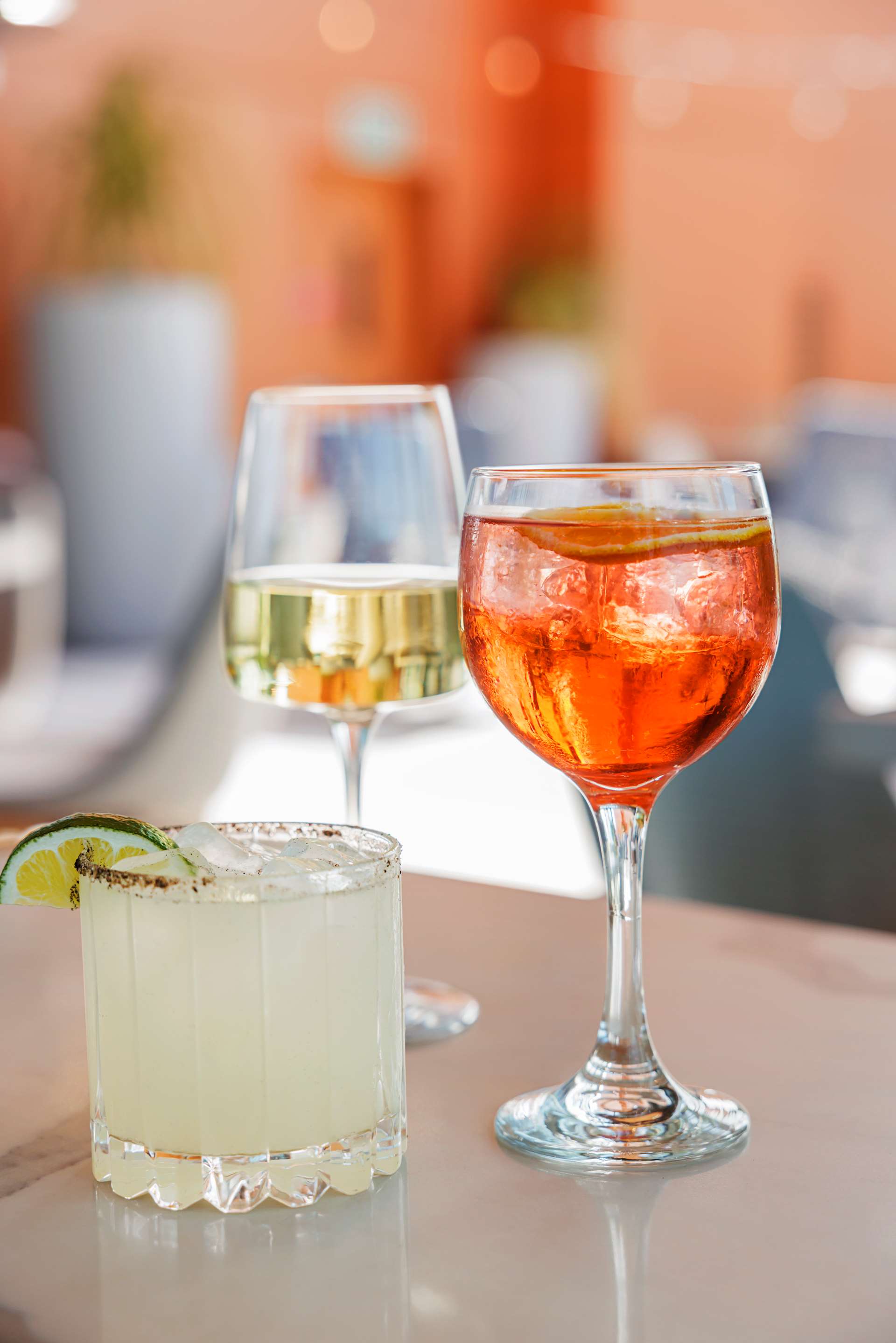 Restaurant | Carte Hotel San Diego Downtown, Curio Collection by Hilton