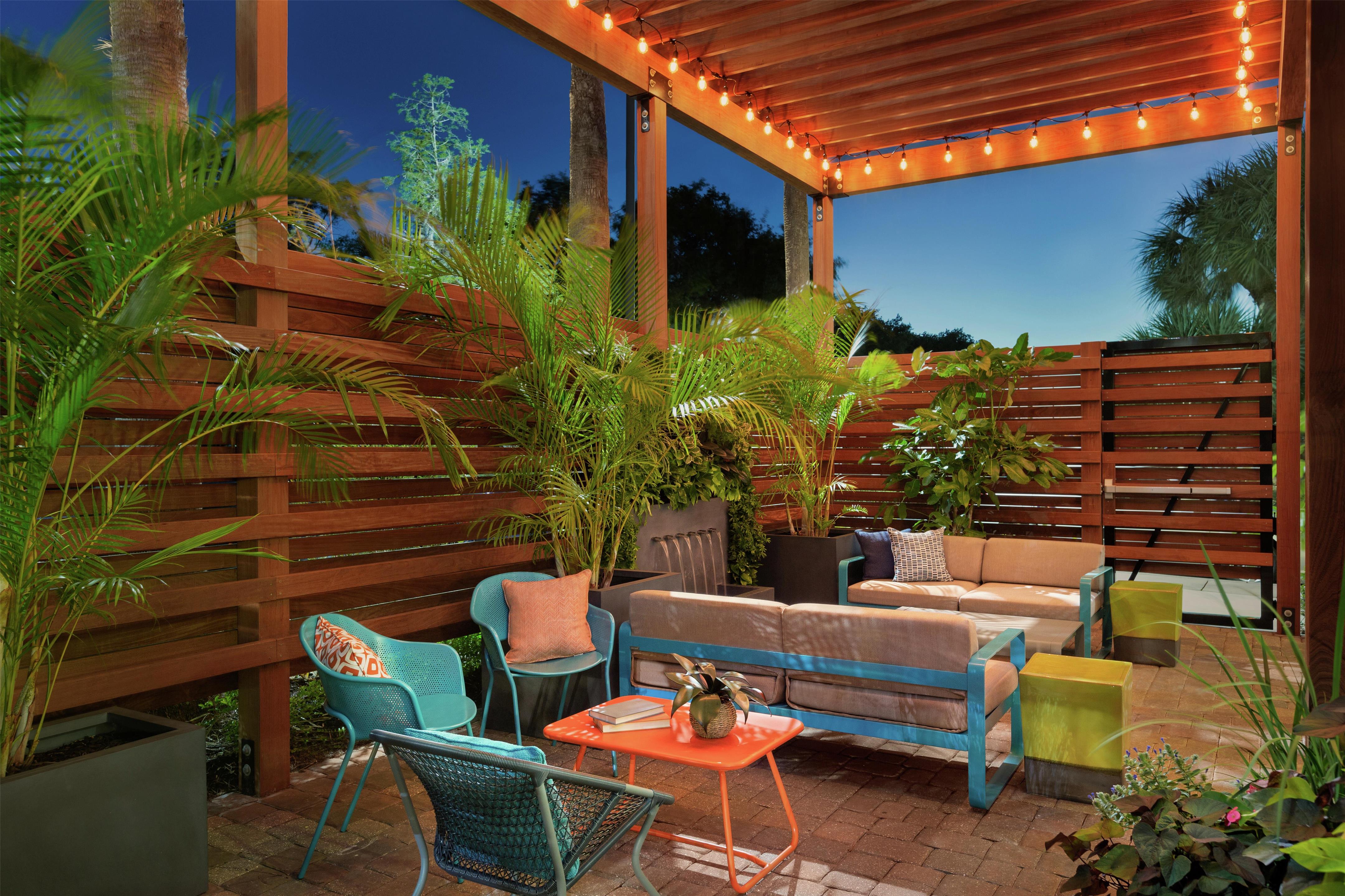 Exterior | Hotel Alba, Tapestry Collection by Hilton