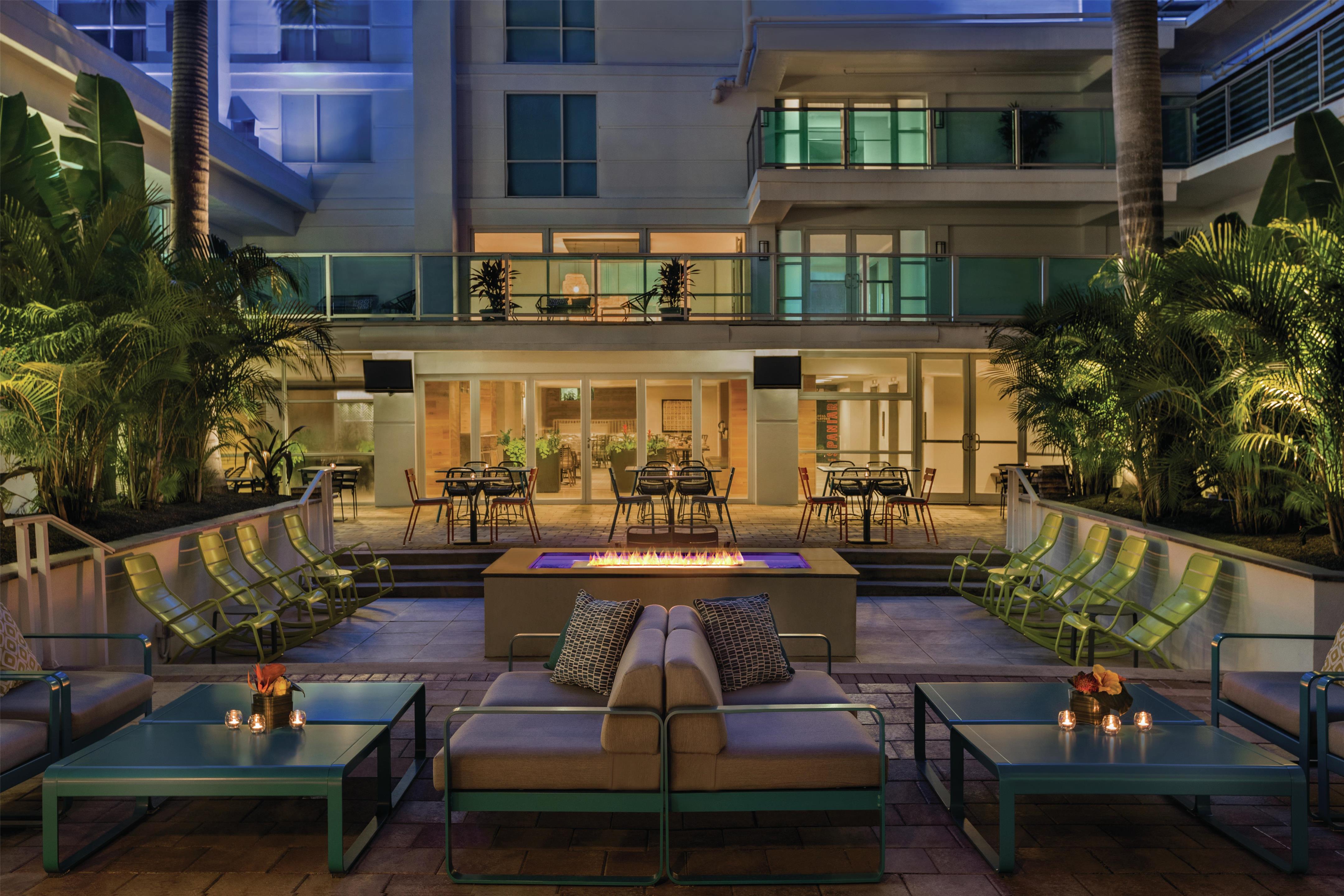 Restaurant | Hotel Alba, Tapestry Collection by Hilton