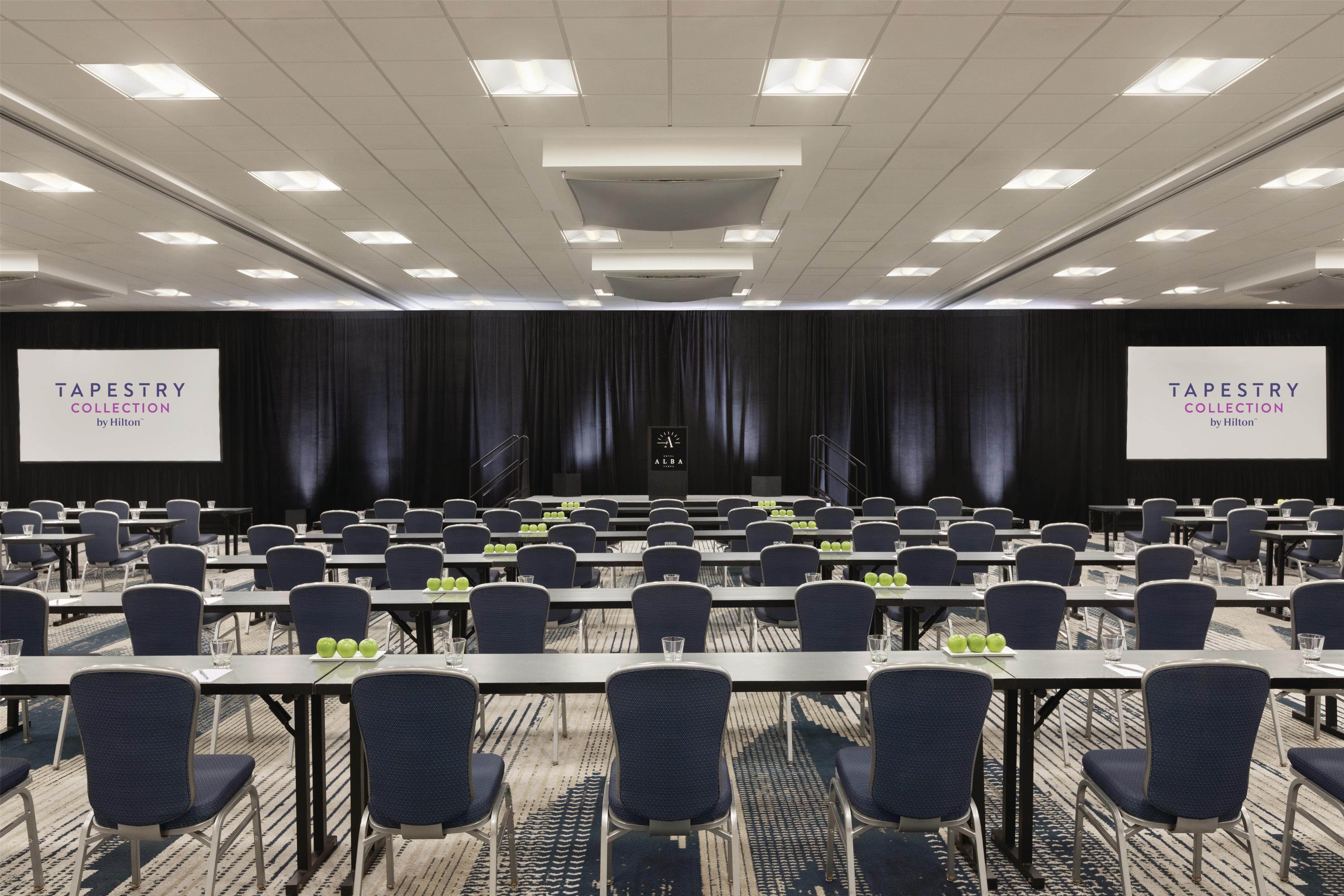 Meeting Room | Hotel Alba, Tapestry Collection by Hilton